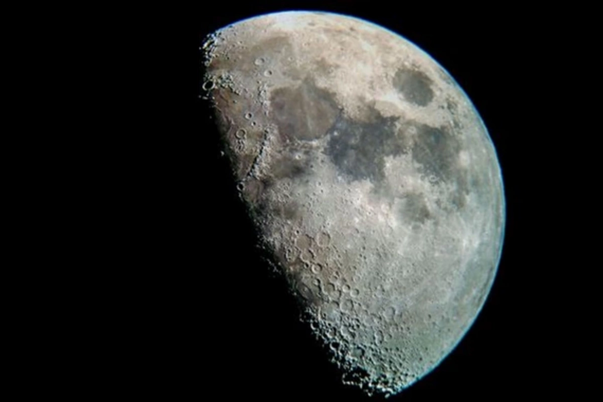 NASA Names Estimated Timeline for Astronaut Moon Landing