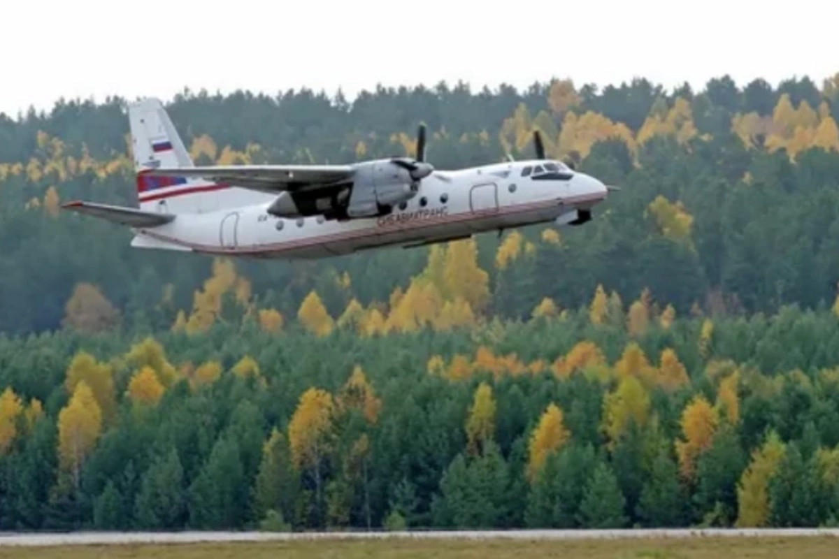 Дочь чудом спасшейся пассажирки разбившегося Ан-24 рассказала подробности  Об этом сообщает Рамблер. Далее: