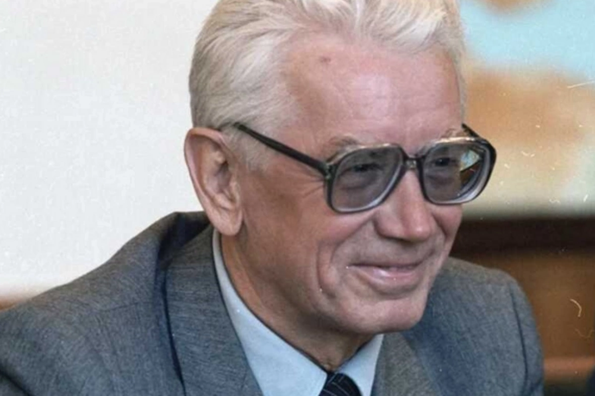 Скончался последний член Политбюро ЦК КПСС Вадим Медведев