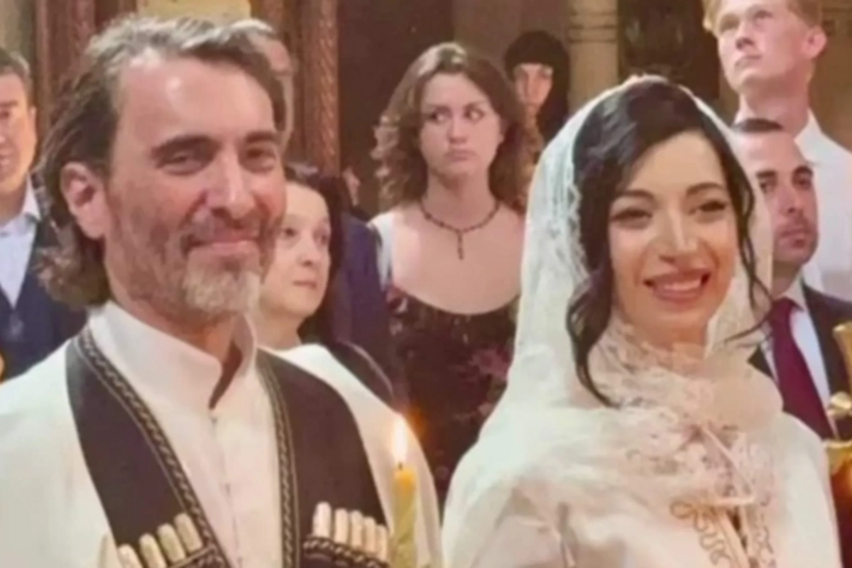Sophie Lorens son married a young Georgian woman and converted to Orthodox Christianity for her