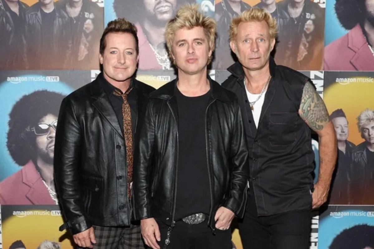 Green Day will receive a star on the Hollywood Walk of Fame