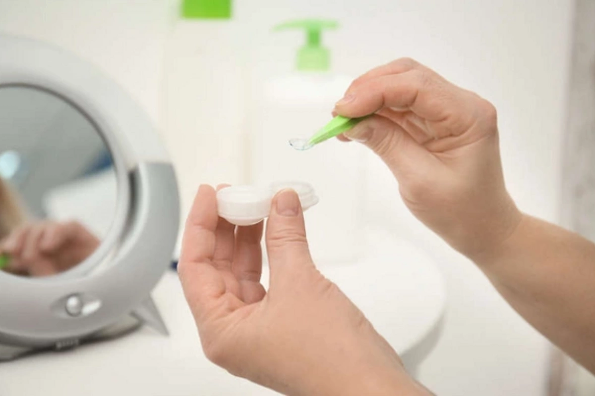 Doctor explained whether contact lenses can melt in hot weather