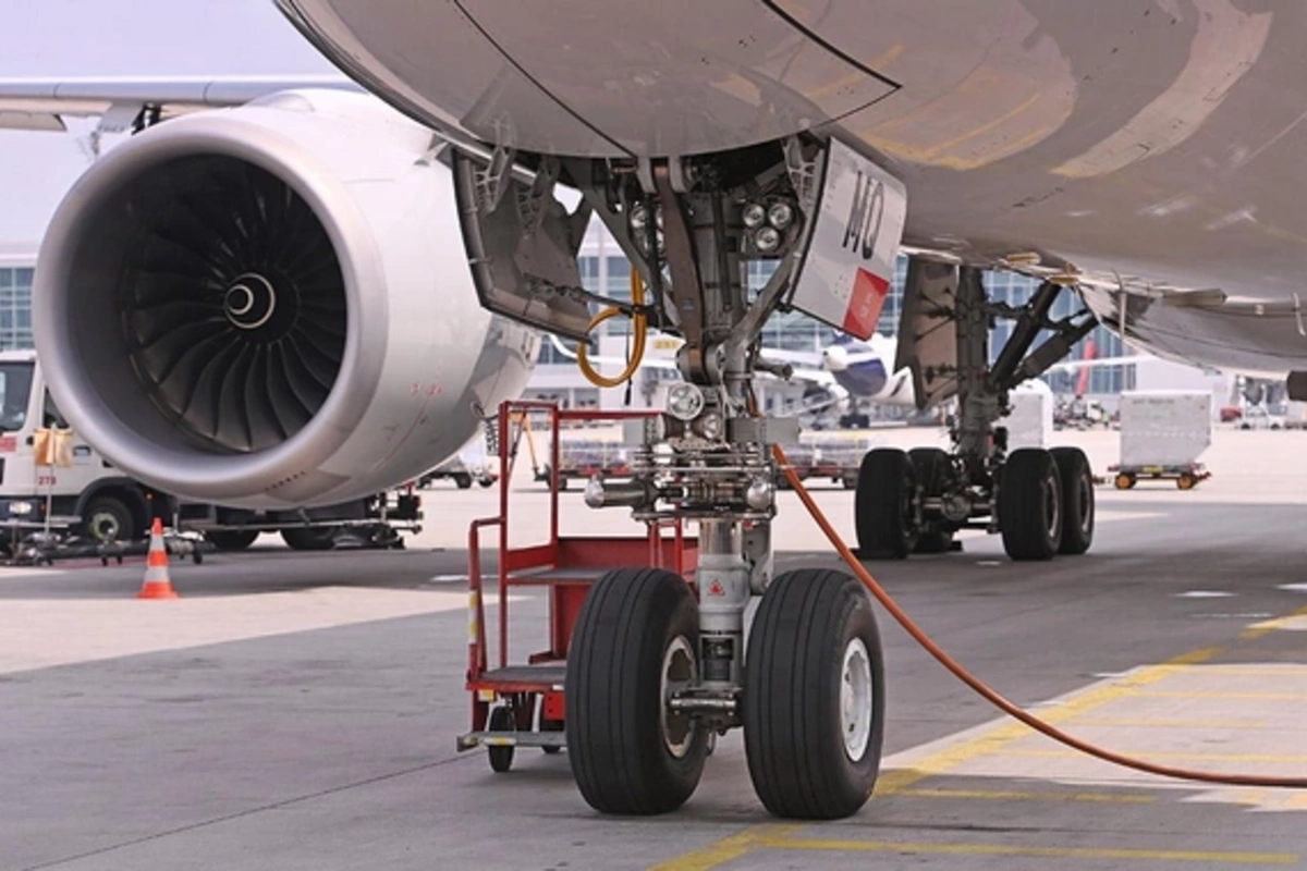 Мгновенная смерть: в Италии мужчину затянуло в двигатель Airbus A319