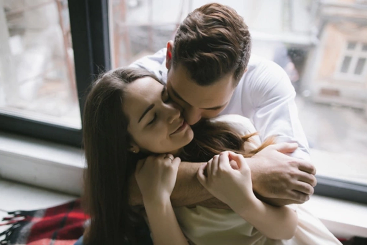 Psychologist Revealed a Minute Technique That Can Transform RelationshipsA psychology specialist shared a simple but effective method that can significantly improve the quality of relationships between partners. Surprisingly, this practice takes