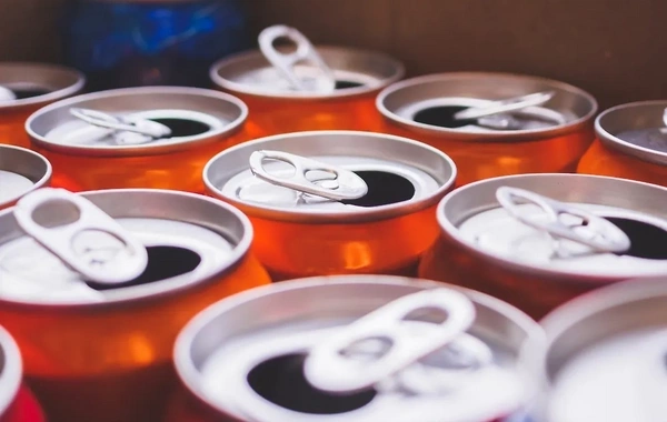  Врачи раскрыли опасный побочный эффект энергетиков для ног