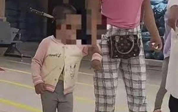 В Китае спасли трехлетнюю девочку с 15-сантиметровым ножом в голове