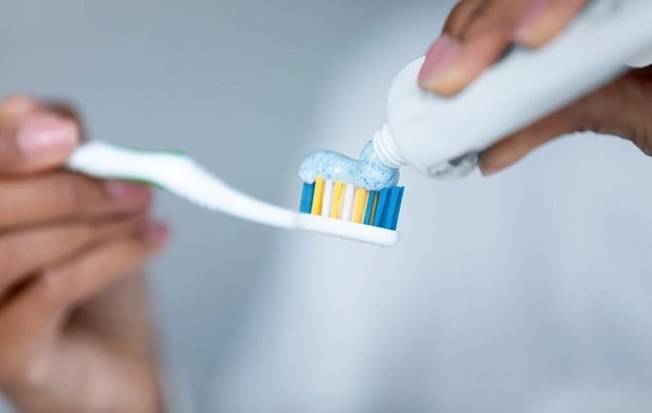 Врач предупредил: после этой еды нельзя сразу чистить зубы