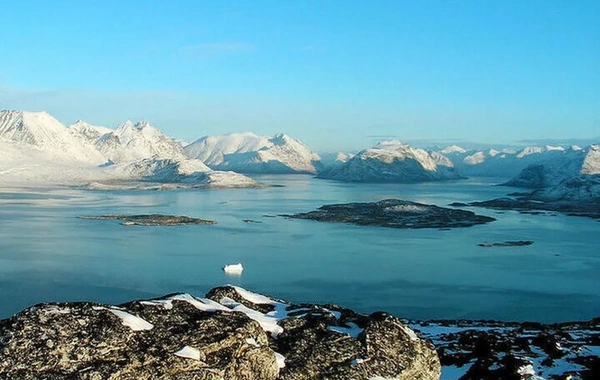 Scientists discovered mysterious sarcophagi in Antarctica, giving a threatening message