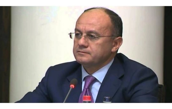 Экс-министру обороны Армении избрана мера пресечения