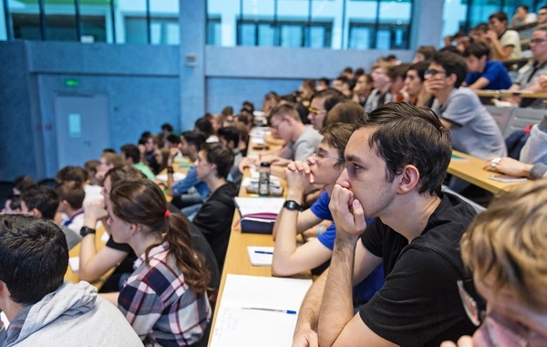 Учёные раскрыли влияние преподавателя на учёбу и настроение студентов