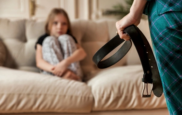 Scientists have proven: childhood traumas leave a physical mark on the brain