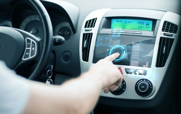 Scientists: music while driving can be dangerous