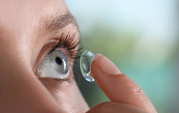  Ослепла из-за ночных линз: история предупреждает