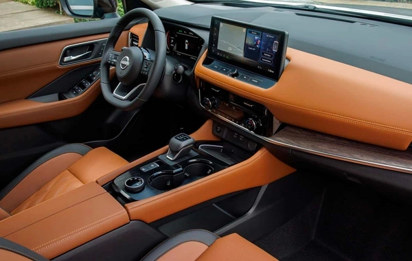 Nissan получил коллективный иск из-за открывающихся на ходу дверей