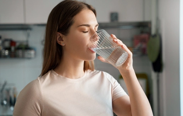 Doctor explained whether cold water helps with weight loss