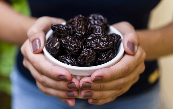 This fruit works wonders: why prunes are actually needed
