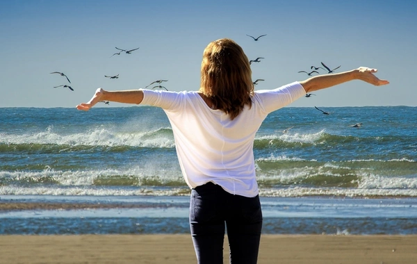 Girl who retired at 21 told about her decision to never work