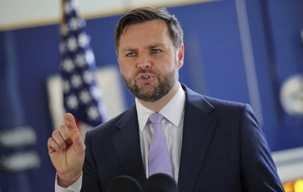 Неожиданное признание: второе лицо США «одержимо» темой инопланетных визитов