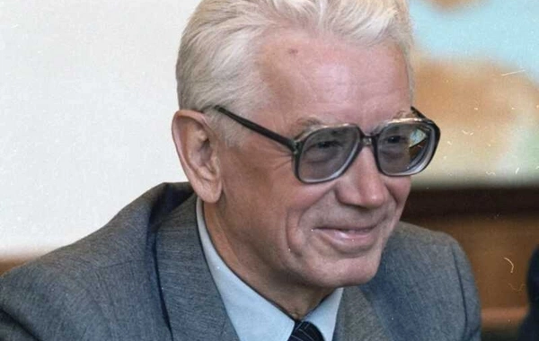 Скончался последний член Политбюро ЦК КПСС Вадим Медведев